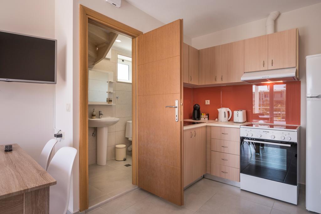 Athina Apartments Near The Sea Platania Platanés Εξωτερικό φωτογραφία