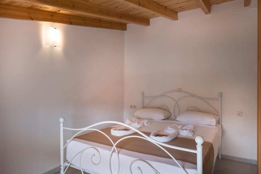 Athina Apartments Near The Sea Platania Platanés Εξωτερικό φωτογραφία