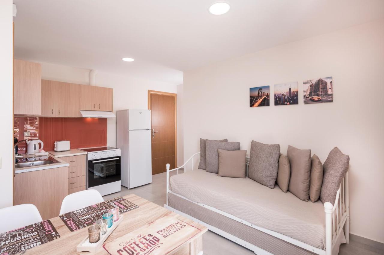 Athina Apartments Near The Sea Platania Platanés Εξωτερικό φωτογραφία